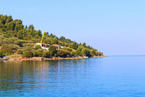 Seafront Apartment Marinka